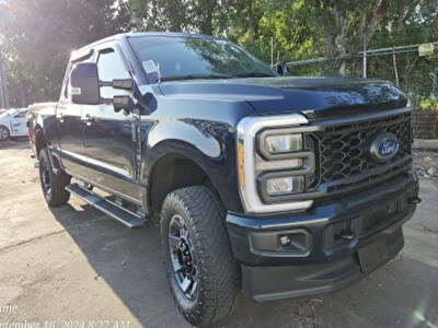 Ford F250 Lariat V8 6.8 l